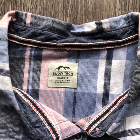 Snow Tech Flannel - Picture 6 of 11